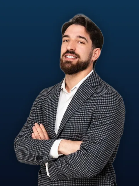 Edoardo M.
